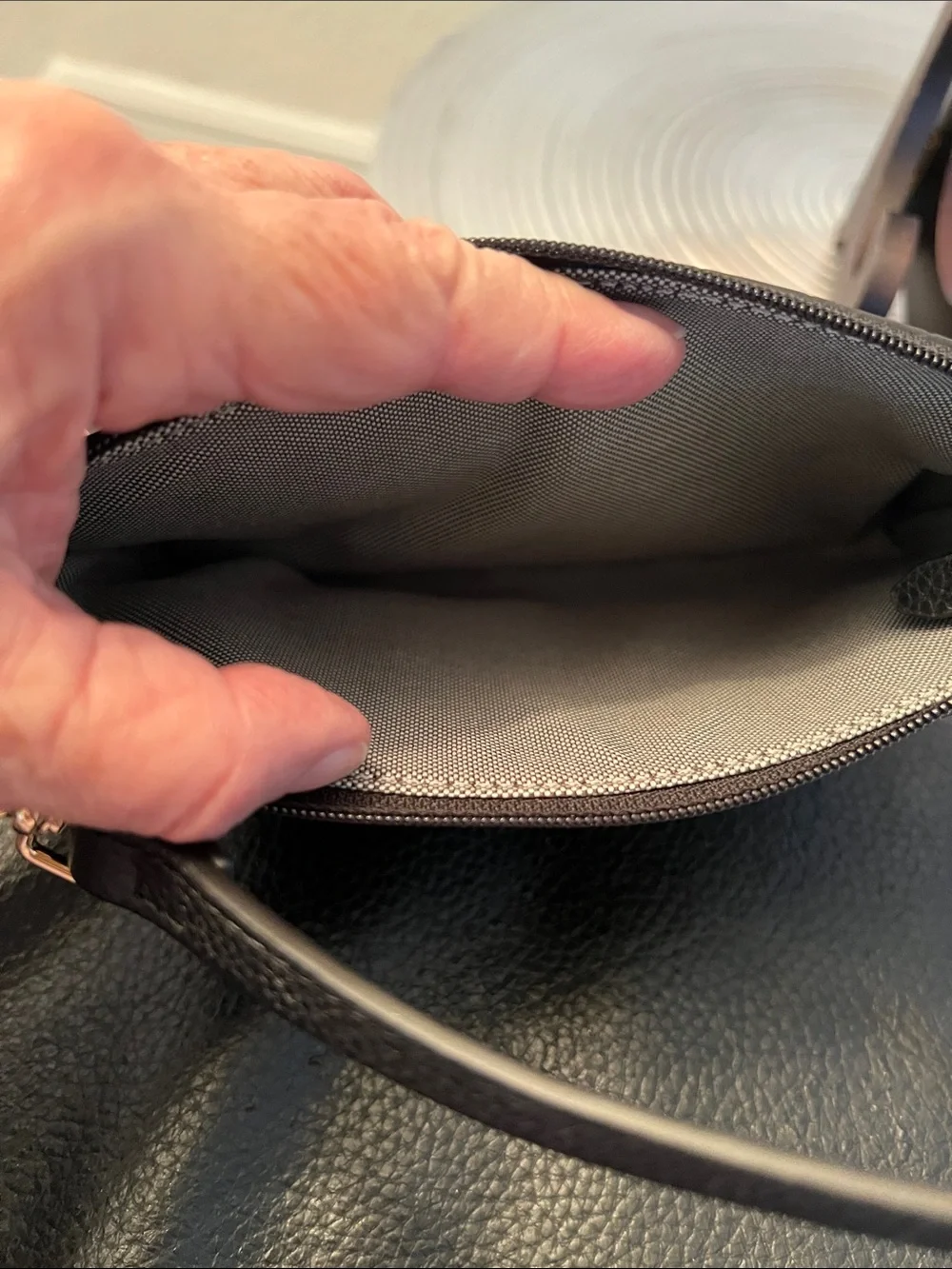 Cole Haan NWOT Black Croc-Embossed Leather Wristlet with Gold Hardware
